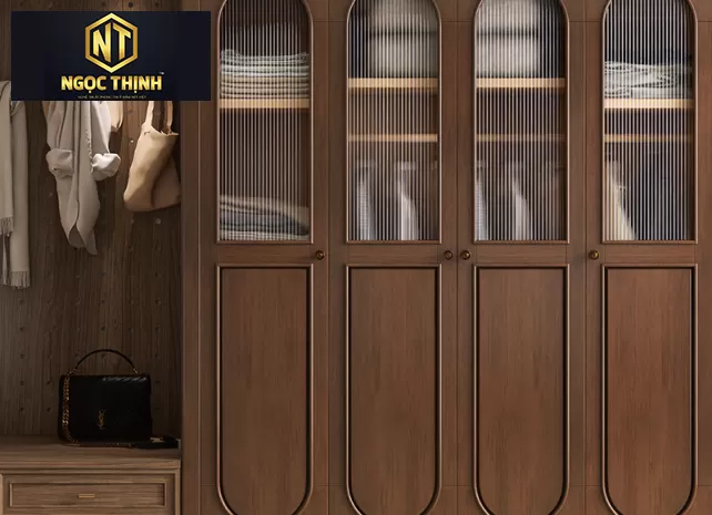 Tủ quần áo có thiết kế mới kèm với kính tại Phú Thạnh